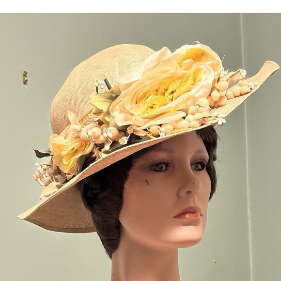 Vintage 1950s Bes-Ben Straw Wide Brim HAT w/Yellow Silk Velvet Flowers RARE - Picture 1 of 8